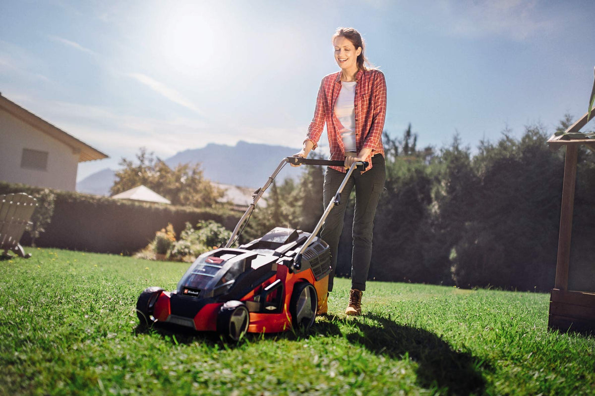 Einhell Akku-Rasenmäher GE-cm 43 Li M Kit