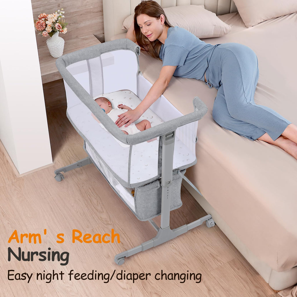 Growaystory Beistellbett Baby Bettseitiger Bassinet für Neugeborene Tragbarer Baby Bett mit Rädern Aufbewahrungskorb Matratze 7-Fach Höhenverstellbar Zustellbett (Hellgrau)
